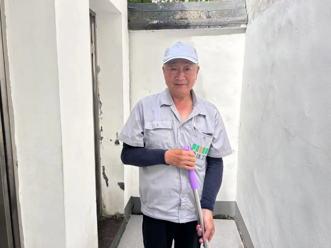 1751447457693665nHek.jpg 1751447446055.jpg